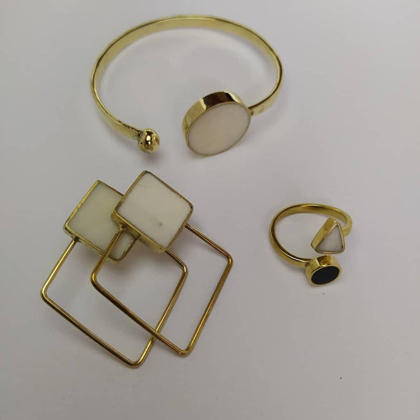 Hela bangle, earring and ring set