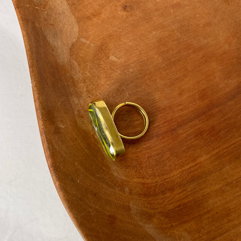 Green adjustable brass ring